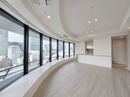 Brillia Tower堂島 リビング