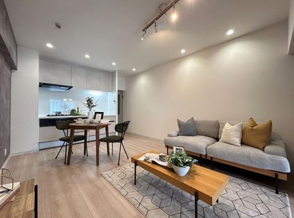 ローレルハイツ北天満 2号棟 リビング