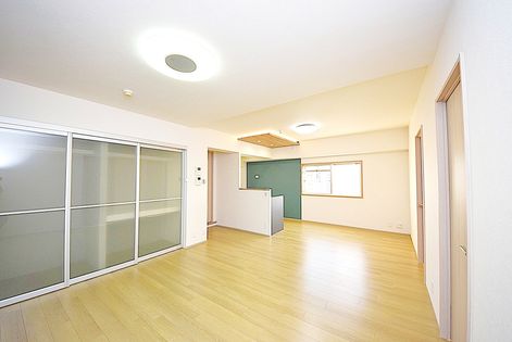 ストーク天神ハイム リビング