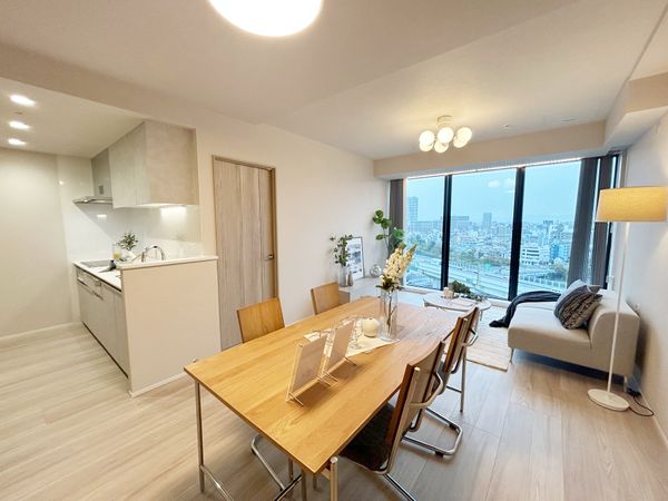 シティタワー大阪天満 リビング