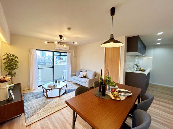 ノーブル南森町2番館 リビング ノーブル南森町2番館 リビング