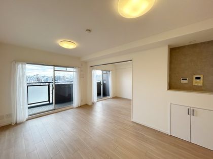 三国駅前アーバンコンフォート リビング