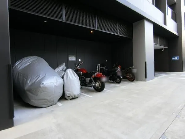 バイク置場