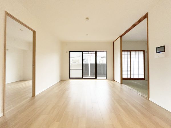 シャルマンフジビルトモアー今里 リビング