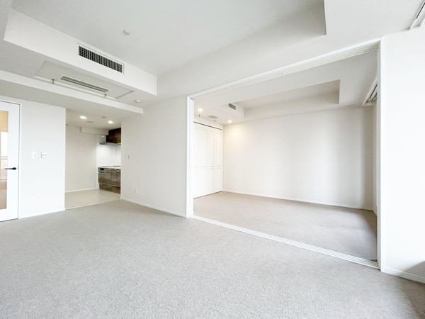 OAPレジデンスタワー 西館 リビング