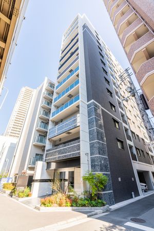 プレサンスロジェ梅田North 外観