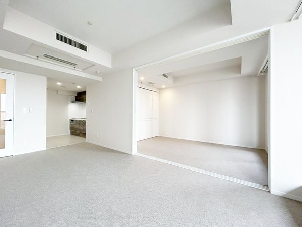 OAPレジデンスタワー 西館 リビング