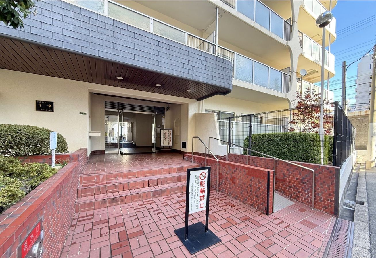 日商岩井中津マンション エントランス エントランス