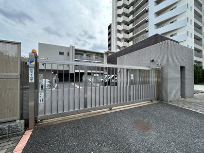 アウレリアヴィレルテ 駐車場 駐車場