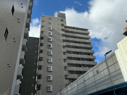 エスリード新大阪 外観
