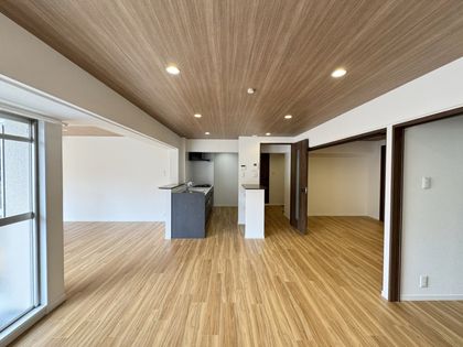 エバーグリーン淀川 2号棟 リビング