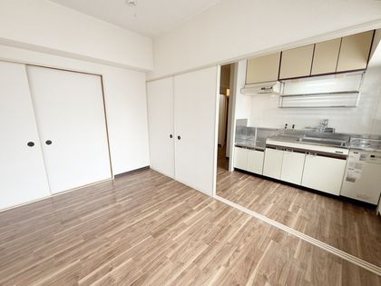 ダイアパレス三国1号館 リビング