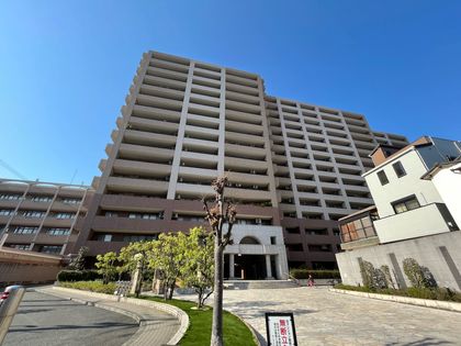 キングスクエア北大阪パークフェリス Ⅱ番館 外観