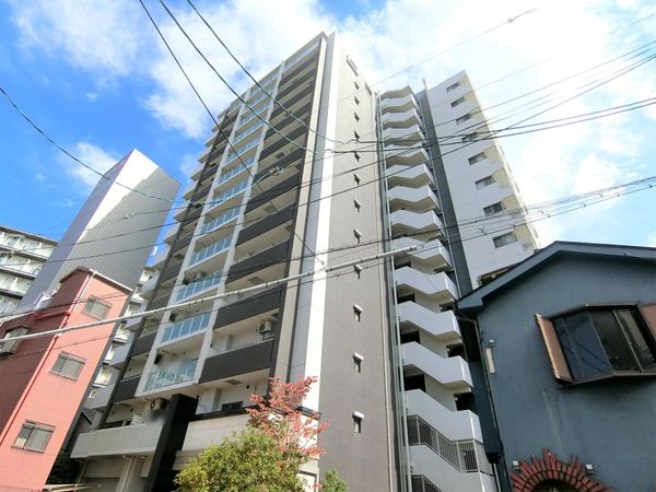 クリスタルエグゼ十三 外観 クリスタルエグゼ十三 外観