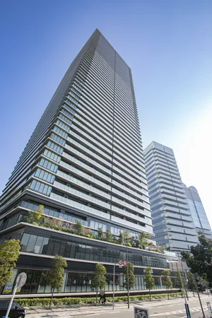平成29年10月建築、総戸数894戸の免震構造タワーレジデンス