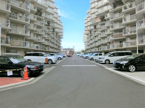 エバーグリーン淀川 1号館 駐車場 駐車場