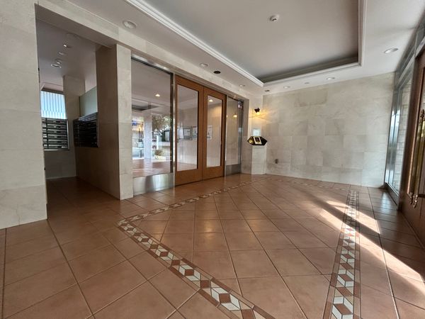 エンゼルクレッセ上新庄 エントランス エンゼルクレッセ上新庄 エントランス