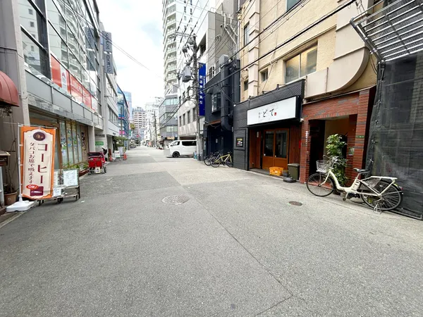 南側前面道幅員：約8.0ｍ