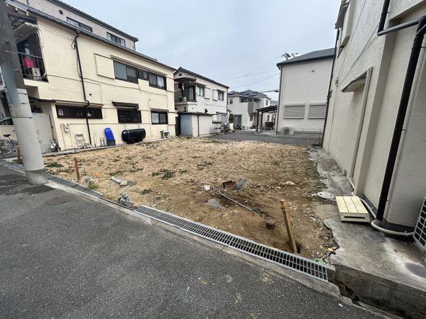 大東市御供田1丁目 土地 前面道路含む外観