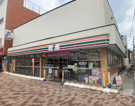 セブンイレブン大阪鴫野東店まで徒歩1分。(約20m)