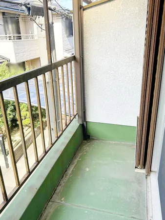 こちらがバルコニーでございます。