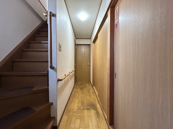 【廊下】1階の廊下です。