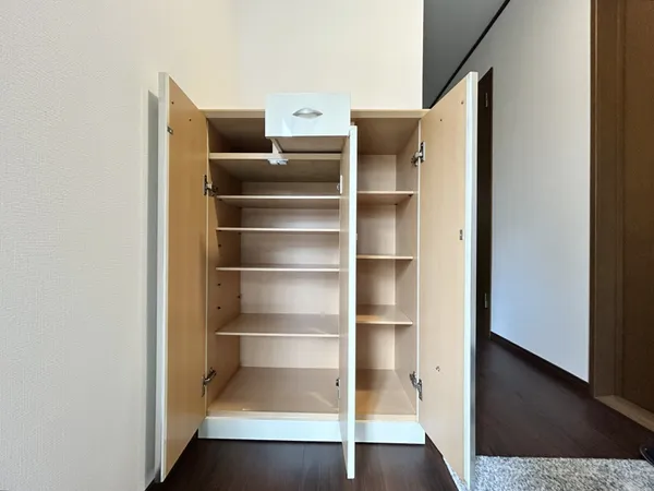 【玄関収納】