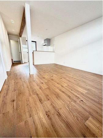 大阪市鶴見区諸口4丁目 中古戸建 リビング 大阪市鶴見区諸口4丁目 中古戸建 リビング