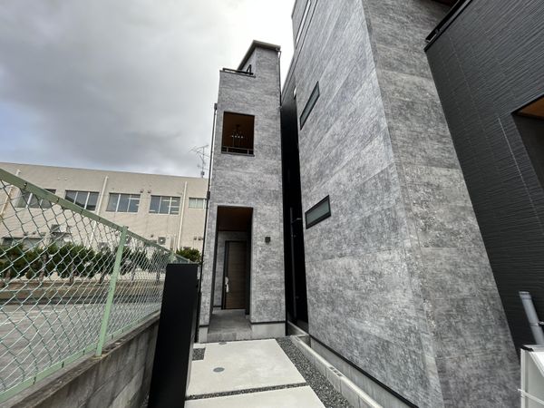 大東市幸町 一戸建 外観 大東市幸町 一戸建 外観