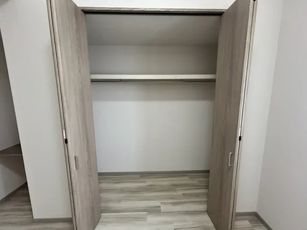 【収納】3階の約6.0帖のお部屋にあるクローゼットです。