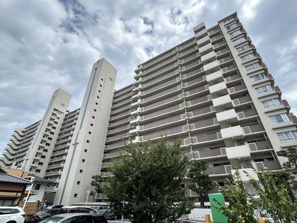 グリーンビュー鶴見 1号棟 外観 グリーンビュー鶴見 1号棟 外観