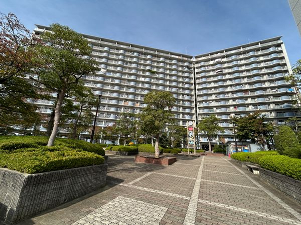 ファミールハイツ城東 B棟 外観 ファミールハイツ城東 B棟 外観