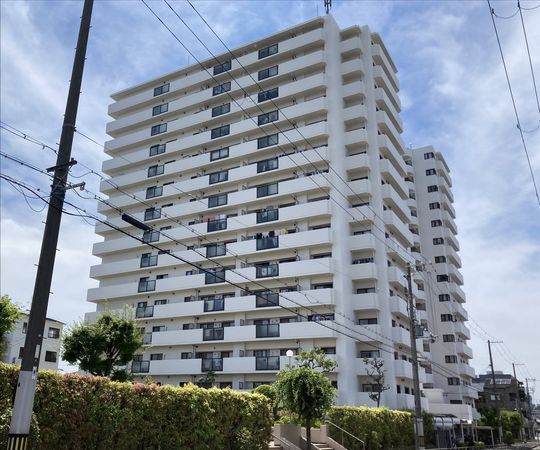 ファミールパーク鶴見 外観