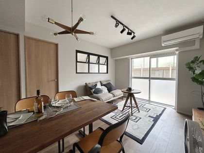 日商岩井城北ハイツ 1号館 リビング