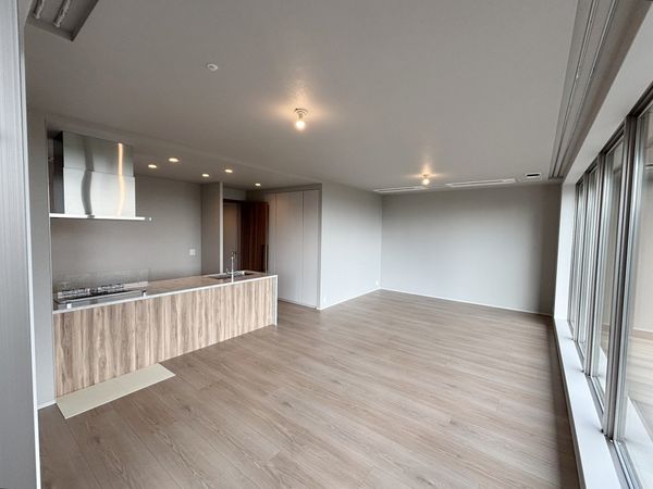 プラウド大阪城 リビング プラウド大阪城 リビング