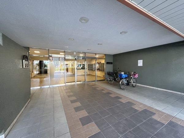 ドムール緑町 エントランス エントランス