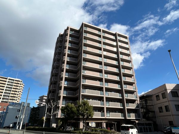 大阪城公園グリーンマンション 外観