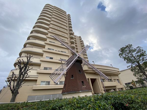 シャトーサンパークスクエア 外観