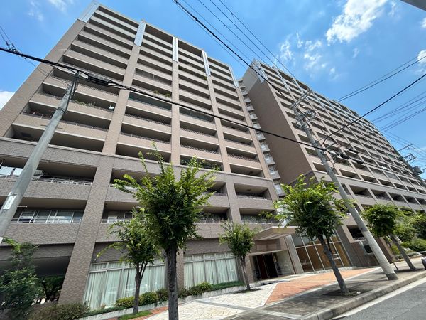 ルネヒューマンズガーデン鶴見 外観