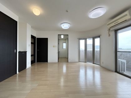 クレアシティ鶴見花博通り リビング