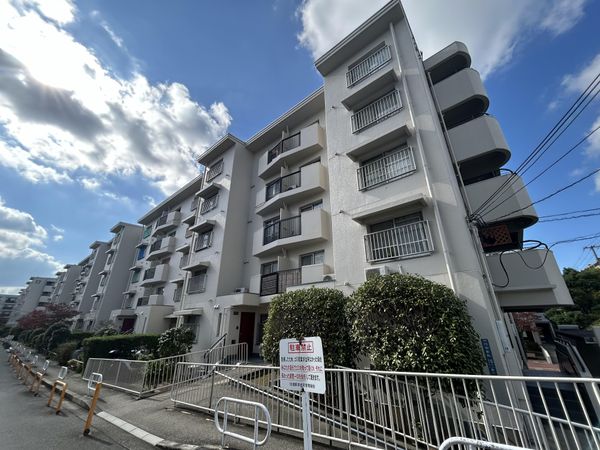 住道駅前住宅 15号棟 外観 住道駅前住宅 15号棟 外観