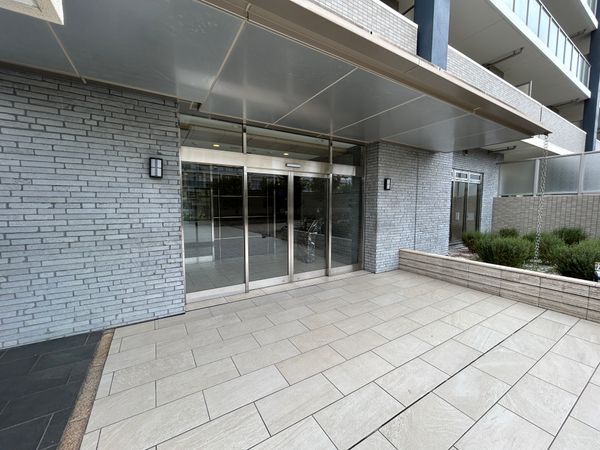 アイズシティ エントランス アイズシティ エントランス
