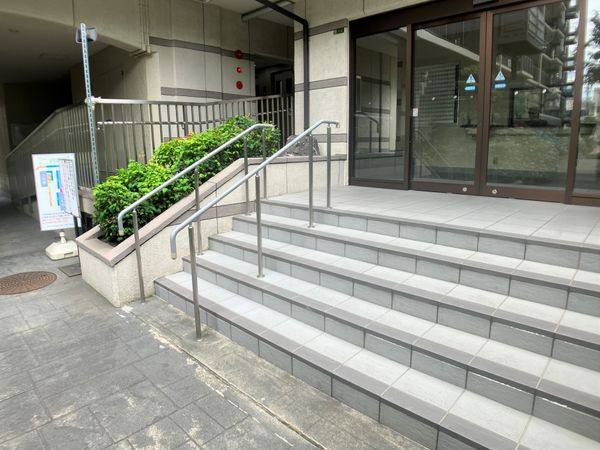 ネオコーポ大阪城公園 2号館 エントランス エントランス