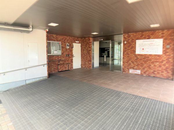 関目北すみれハイツ 2号棟 エントランス 関目北すみれハイツ 2号棟 エントランス