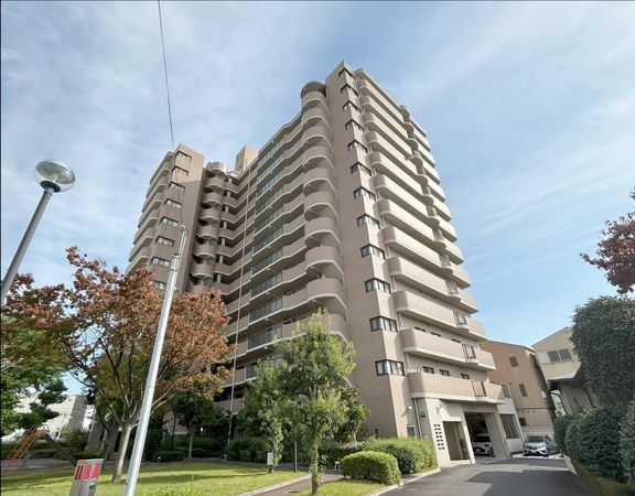 ファミール鶴見 外観