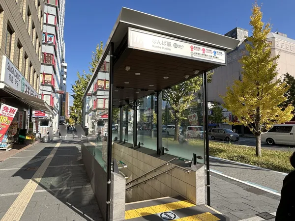 大阪メトロ御堂筋線・千日前線・四つ橋線「なんば」駅　25出口