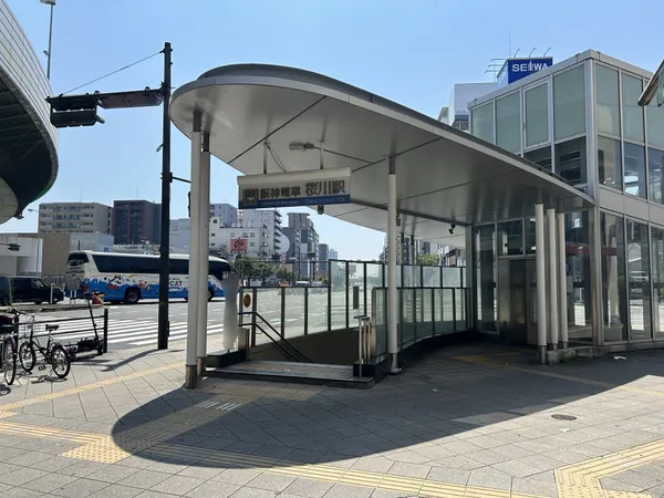 阪神電車「桜川」駅