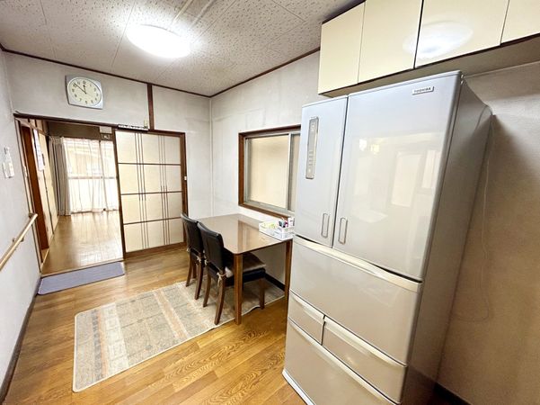大阪市大正区南恩加島2丁目 戸建 リビング 大阪市大正区南恩加島2丁目 戸建 リビング