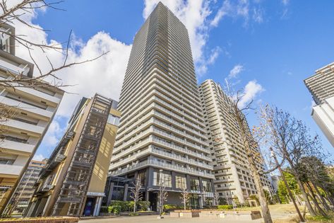 ルネッサなんばタワー 外観