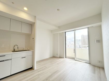 アデニウムタワー梅田 リビング